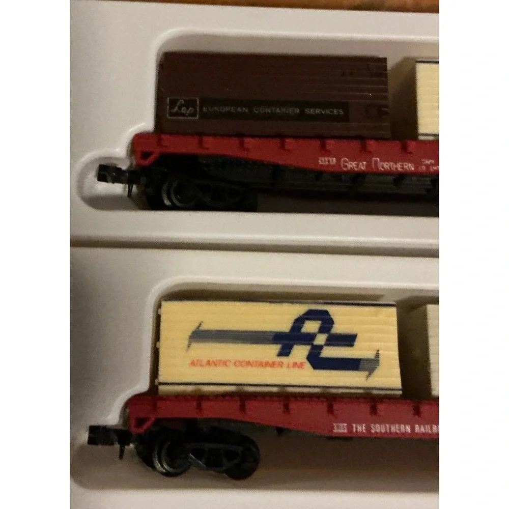 Lot Of 2 Model Power N‎ Scale Flat Cars With Containers, #2